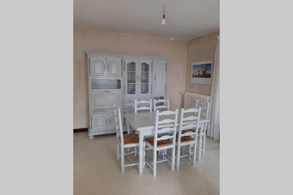 Les Cormiers Villa Chailles  Buitenkant foto
